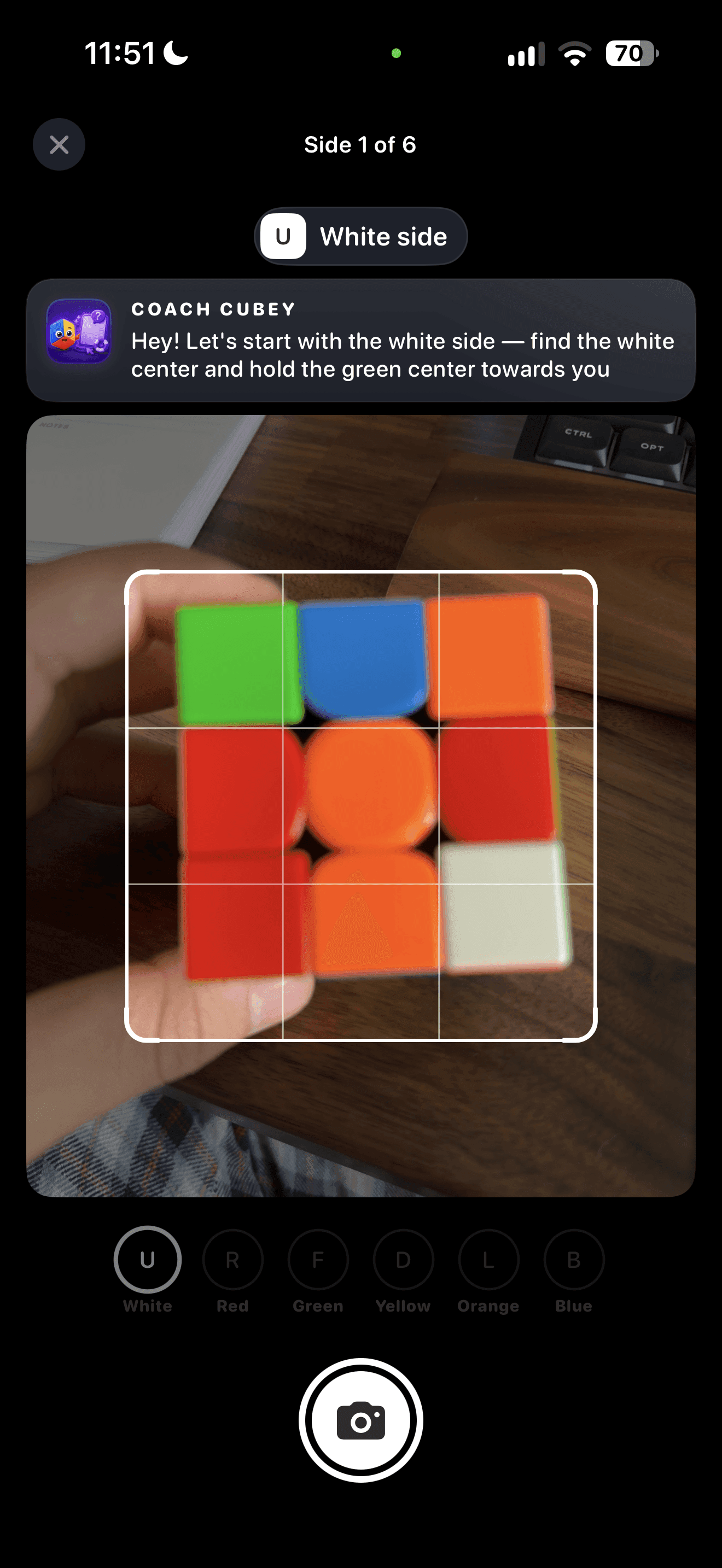 CuberPal redesigned scanner capturing the white face of a Rubik’s Cube
